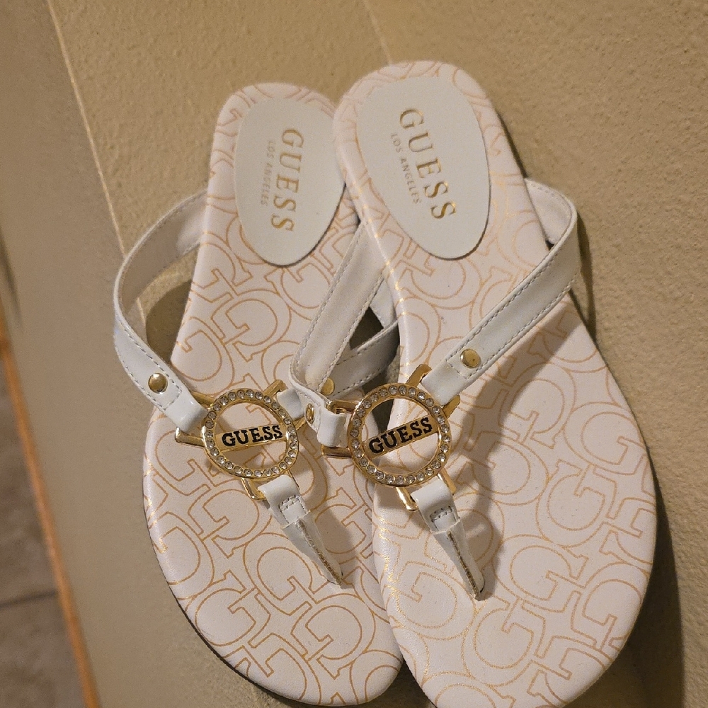 GUESS Gold and White Women's Sandals EUC